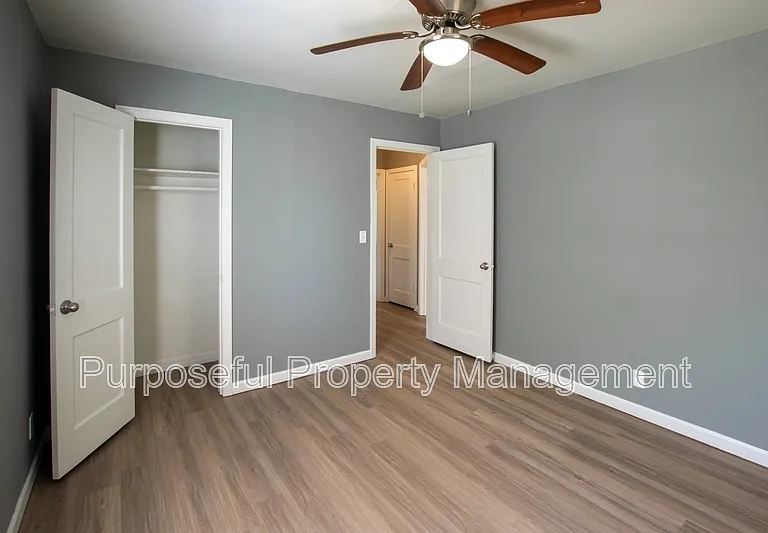 3200 SW 20th St — Photo 12