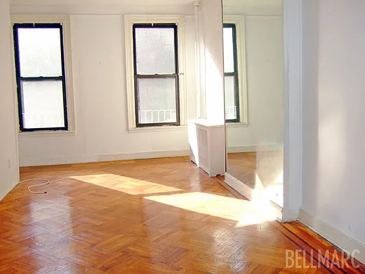 Rented by Bellmarc Realty | media 1