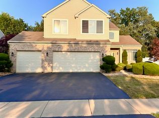 57 Sundance Rd, Matteson, IL 60443