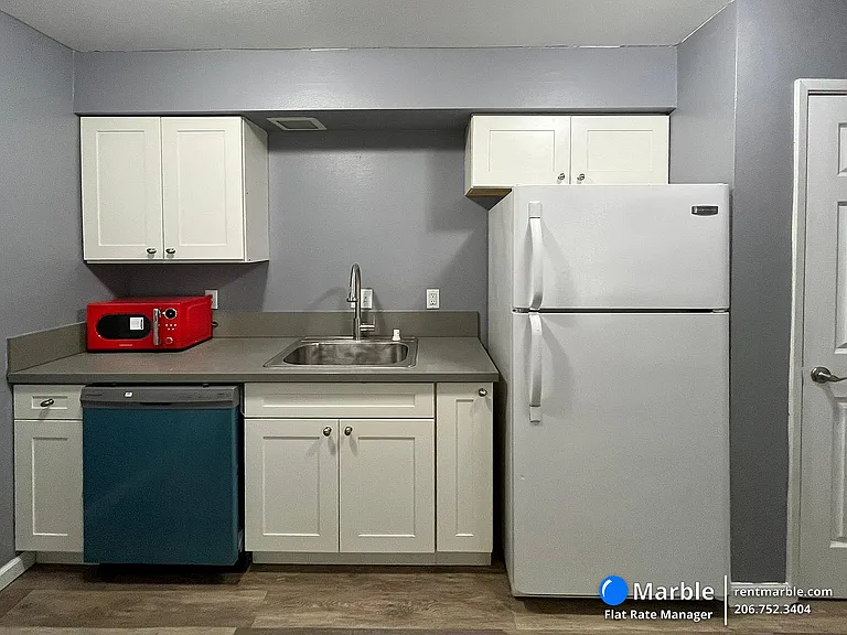 4550 E Fountain Way #105 — Photo 2