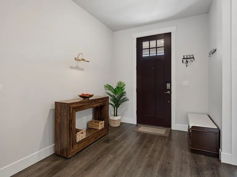 14999 NW Evelyn St — Photo 3