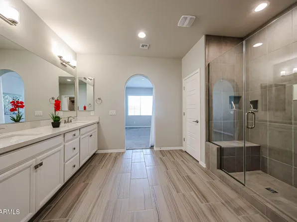 14200 W VILLAGE Parkway #113, Litchfield Park, AZ 85340