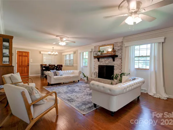 111 Perry St, Shelby, NC 28150