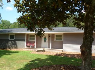 1924 Valley Brook Dr, Dalton, GA 30720