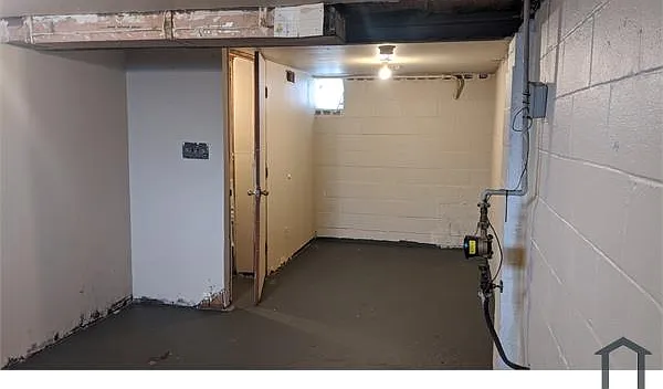 53 W Fairmount Ave — Photo 14