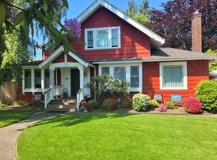 3813 45th Ave SW, Seattle, WA 98116