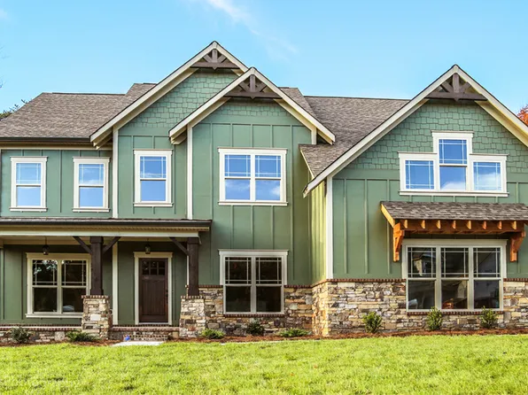 The Magnolia Lane Plan, The Sanctuary at Signal Forest