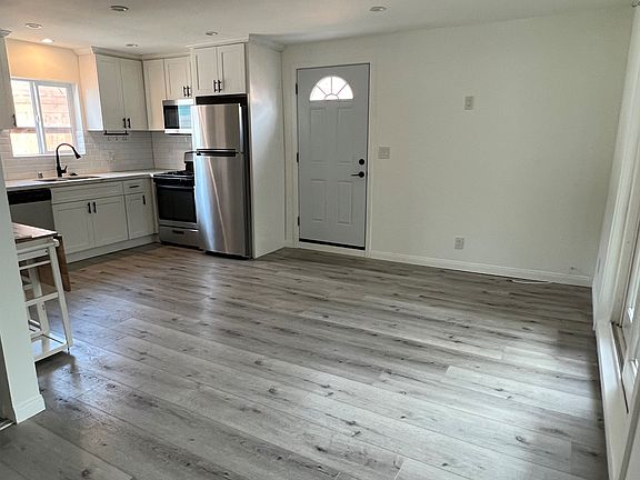 2nd image of 6602 De Celis Pl