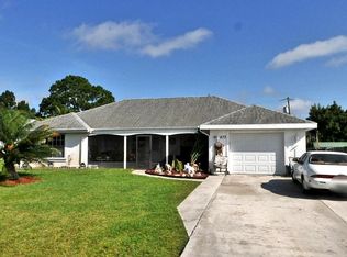 473 SE Starfish Ave, Port Saint Lucie, FL 34983