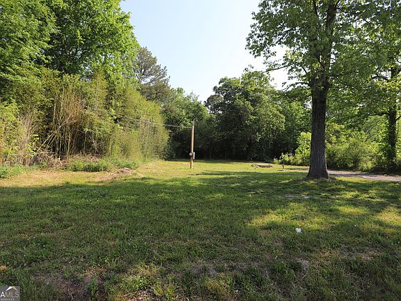 2nd image of 502 Hair Lake Rd