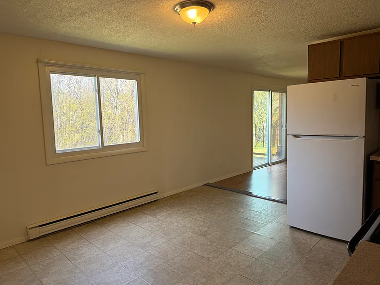 150 Rochester Hill Rd — Photo 8