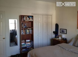 293 Graham Ave APT 2R, Brooklyn, NY 11211