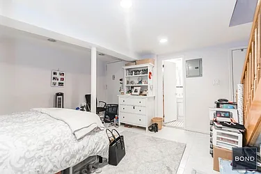 Rented by Bond New York