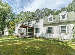 15 Rock Hollow Rd, Rockaway Twp., NJ 07801