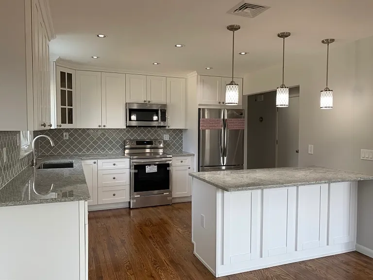 62 Gless Ave #2 — Photo 9