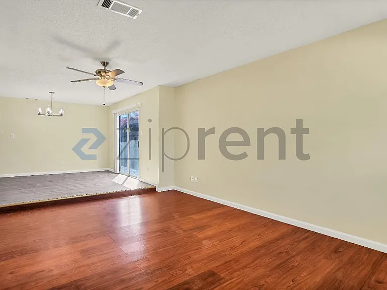 8924 San Pasqual Way #8922 — Photo 4