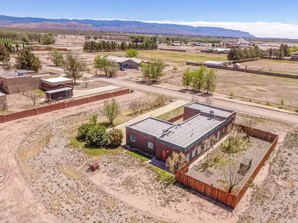 600 Calle Del Flor, Tularosa, NM 88352