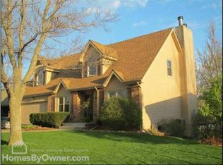 7925 Cooper Ave, Lincoln, NE 68506