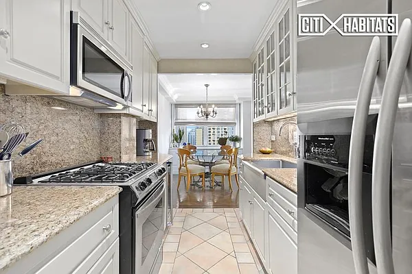 Sold by Citi Habitats | media 3