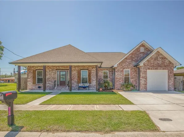 2308 Bartolo St, Meraux, LA 70075