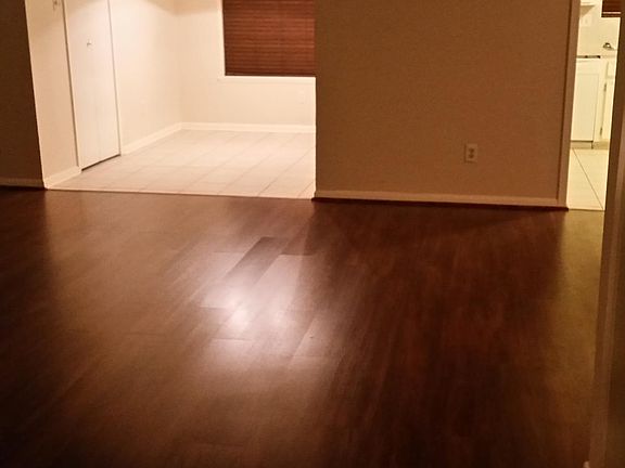5th image of 14910 Forest Lodge Dr
