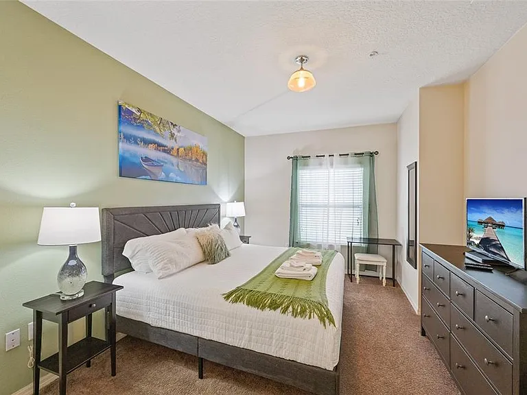 8945 Shine Dr — Photo 7