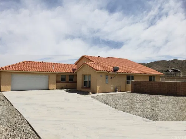 57293 Titian Ct, Yucca Valley, CA 92284