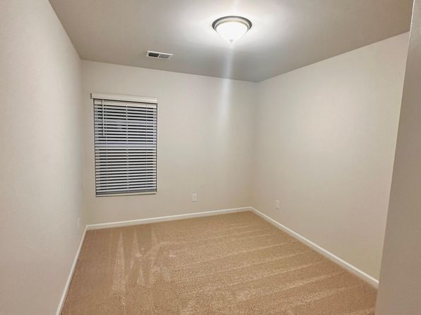 234 Hessary Ln, Lexington, SC 29073