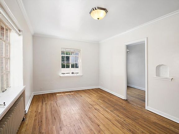 4th image of 1580 N Pennsylvania St #108