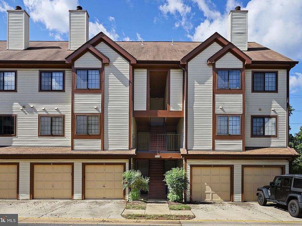 1st image of 6039D Curtier Dr