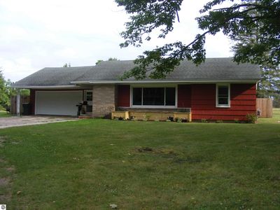 3866 E M 55, Cadillac, MI, 49601