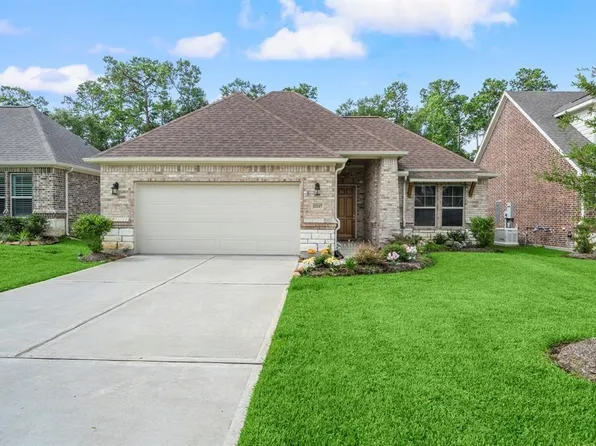12117 Creekside Villas Ct, Conroe, TX 77304