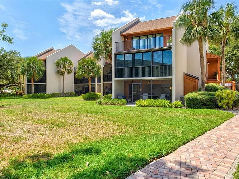 1700 Cove II Pl #310 — Photo 30