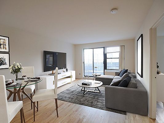1st image of 423 E 90th St APT 8E