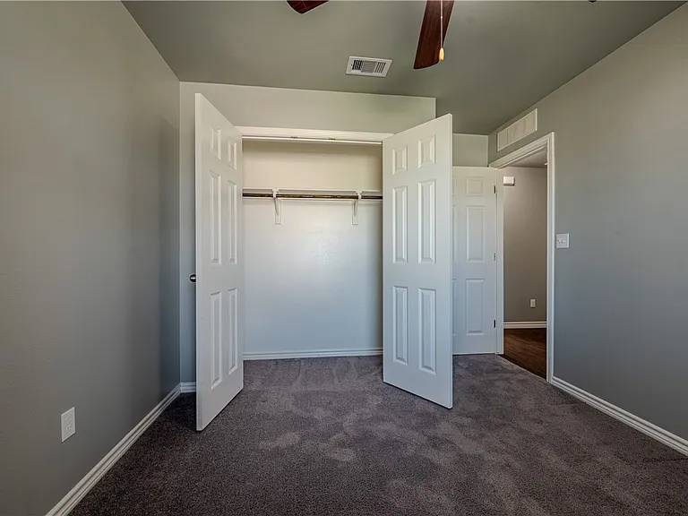 7433 Kolda Dr — Photo 24