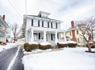 157 N New St, Nazareth, PA