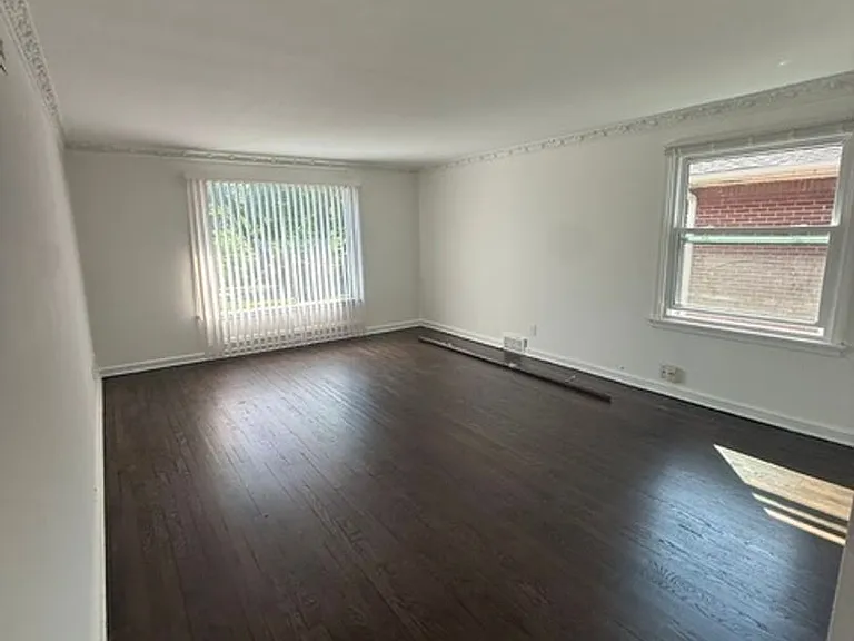 4619 W Fond Du Lac Ave — Photo 5