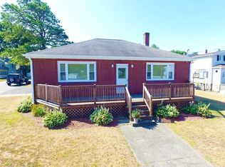 5 Riverside Ave, Swansea, MA 02777