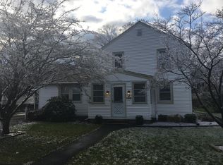 4 Greenlawn Dr, Fairfield, CT 06825