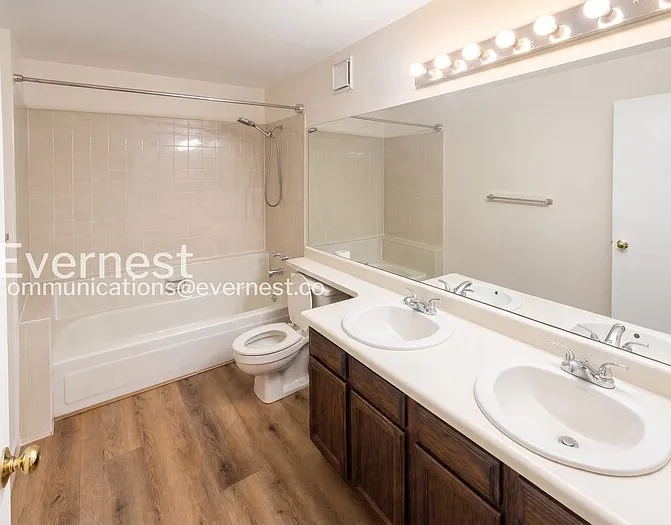 934 Acapulco Ct — Photo 11