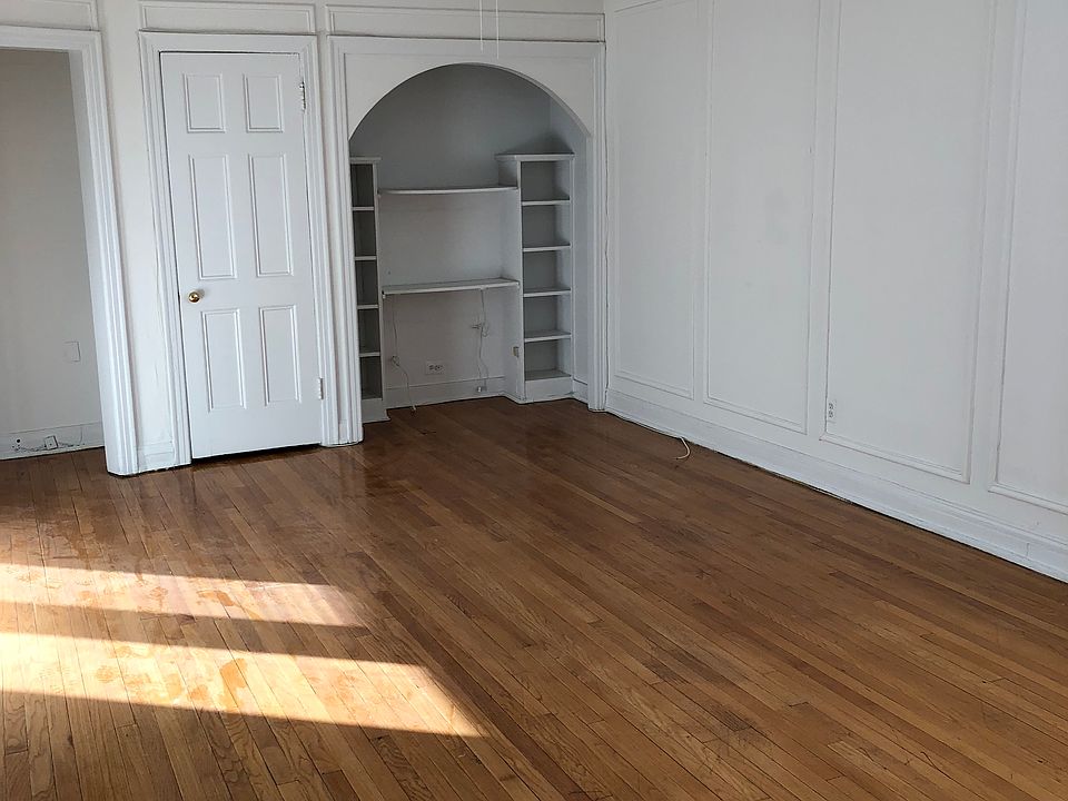 1st image of 4602 Grove St APT A2
