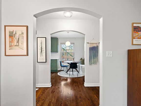 4th image of 4939 N Wolcott Ave APT 3A