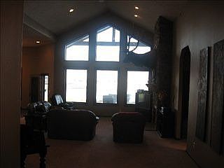 4th image of 28006 Heron Cir