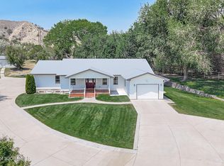 1205 N Chaparral St, Bloomfield, NM 87413