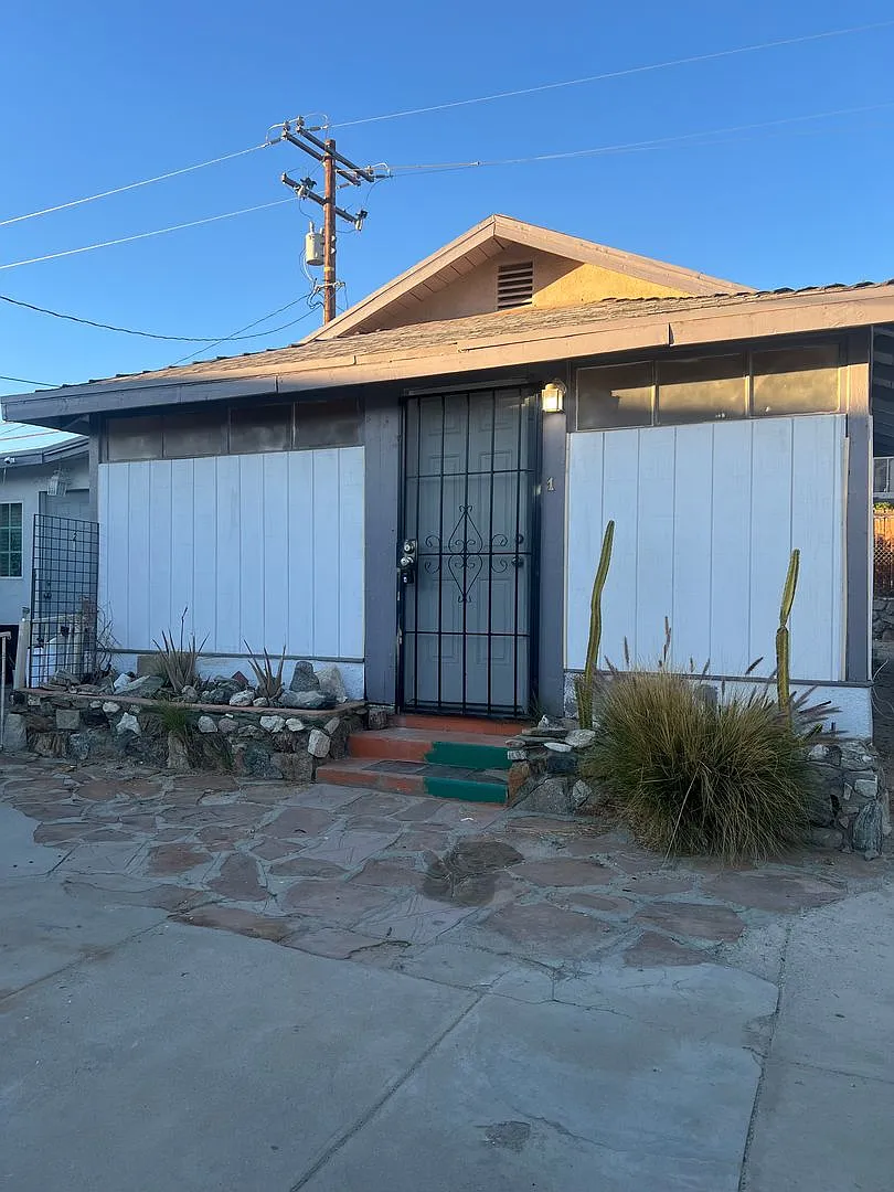 Available Now !! 1 Bedroom 1 Bathroom Apartment In Desert Hot Springs !! — Photo 3
