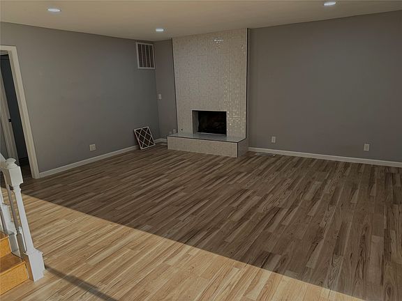 5th image of 8106 S Pittsburg Ave