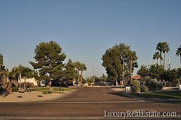3rd image of 6226 E Jenan Dr