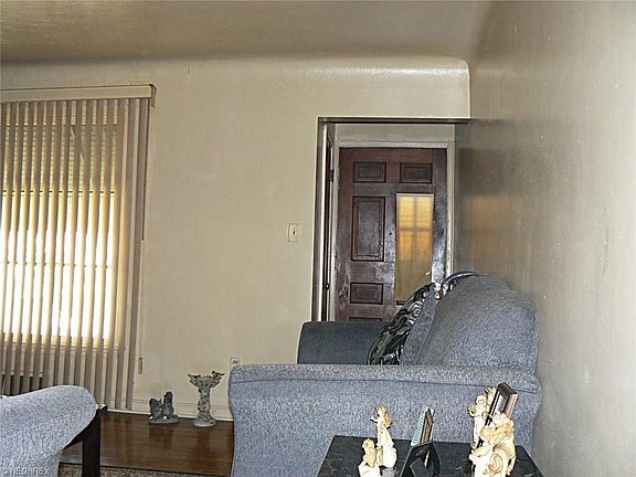 4th image of 14806 Judson Dr