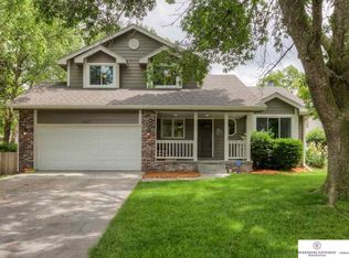 4417 S 151st St, Omaha, NE 68137