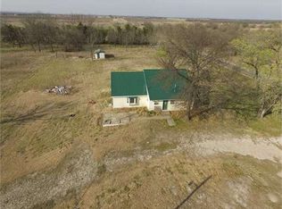 12060 Hwy 101, Altamont, KS 67330